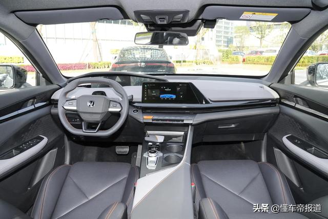 新车 | 11.69万元尊贵型最赞！长安UNI-V预售购车手册