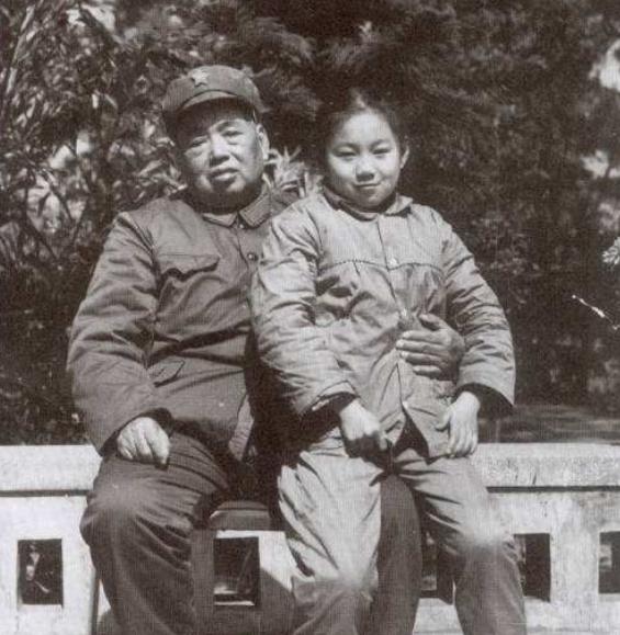 1979年对越反击战，邓小平为何不选刘伯承、粟裕，而认定许世友？