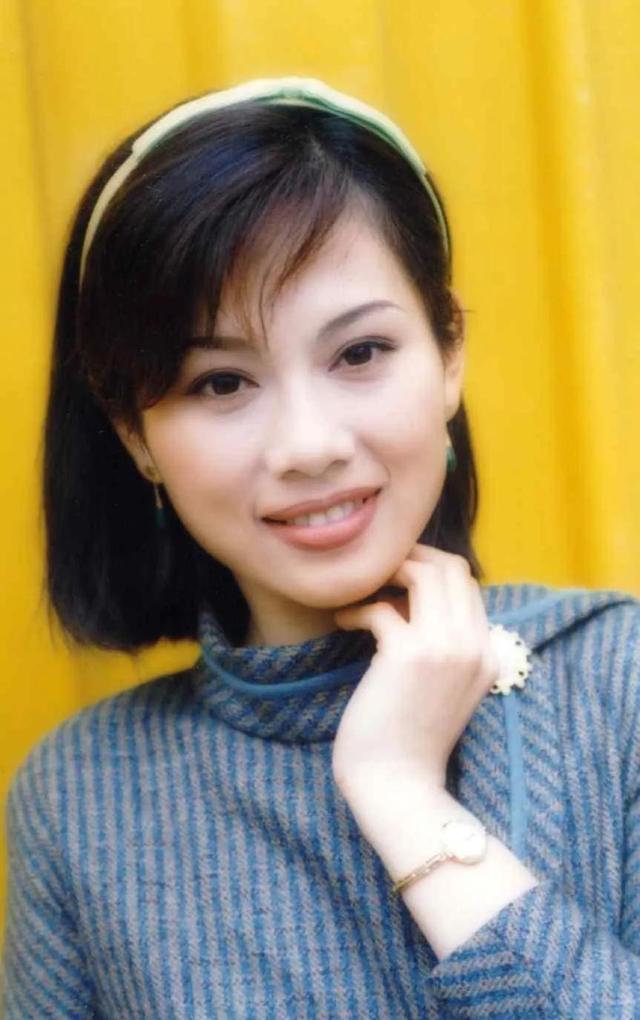 陈松伶年轻时候的照片图片