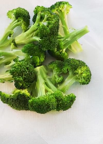 橙子是最健康的水果吗？12 种比橙子含有更多维生素 C 的食物