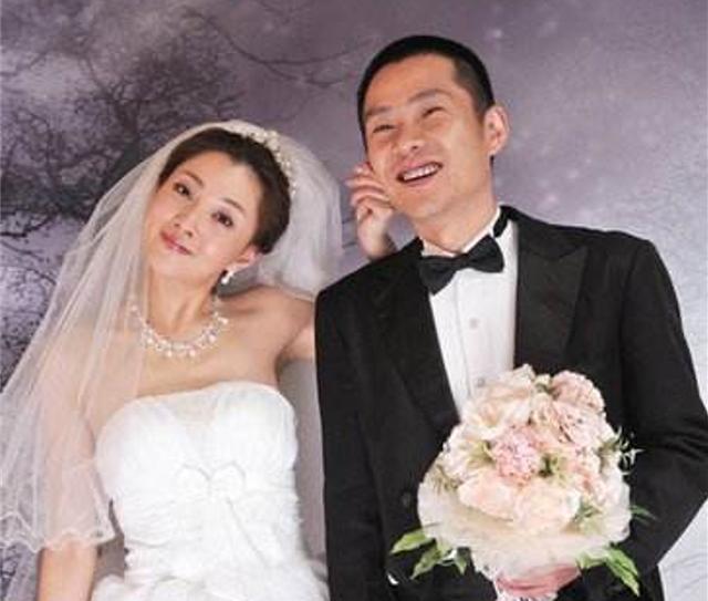 殷桃，那些进入她世界的男人都成了过客，她要追求的底是什么？