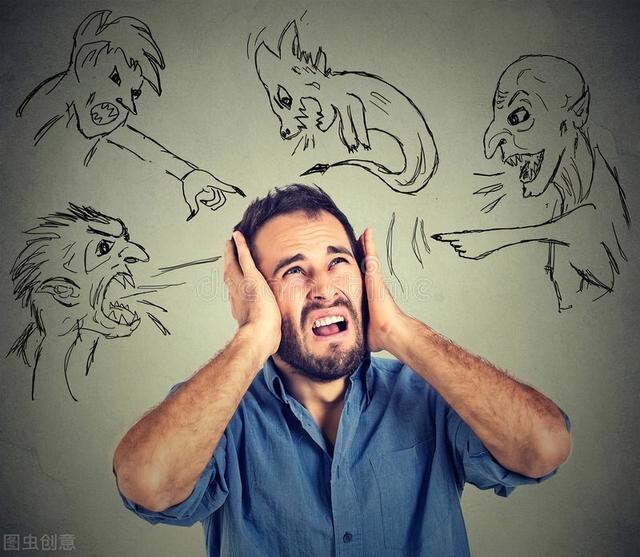 当你面对这样的幻听，你能坚持多久？一个17岁女孩与幻听的抗争