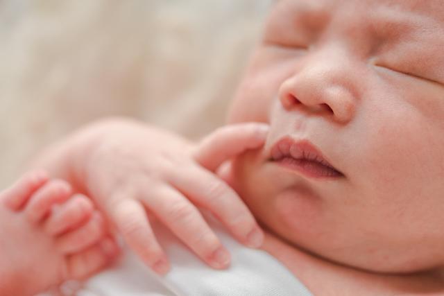 冻疮、苹果脸、湿疹，宝宝一到冬季就“变脸”，这样护理简单有用