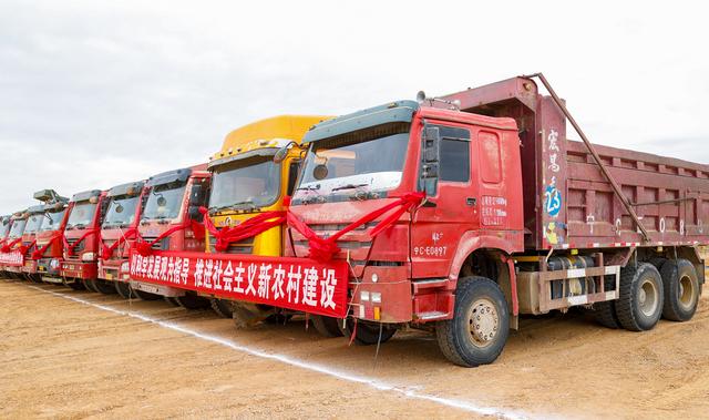 宁夏第二批重大项目集中开工现场推进会利通区分会场在鸽堂沟举行
