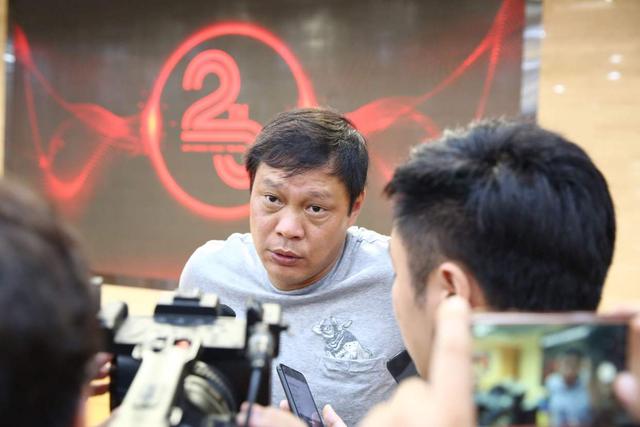 范志毅再评国足！表示要挣钱养老婆，已有三段婚姻，孩子全是外籍