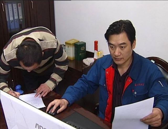 1985年战友牺牲，他为守承诺到战友家尽孝，9年后娶战友妹妹为妻