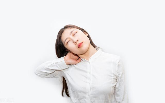 经常“手麻”的人注意了，可能是这4种疾病导致的，不要大意