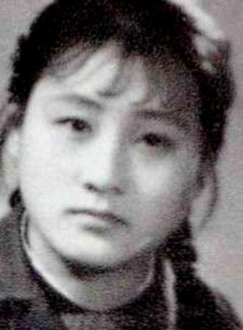 不会短道速滑的不是好演员？张凯丽的完美人生也曾险些留下污点