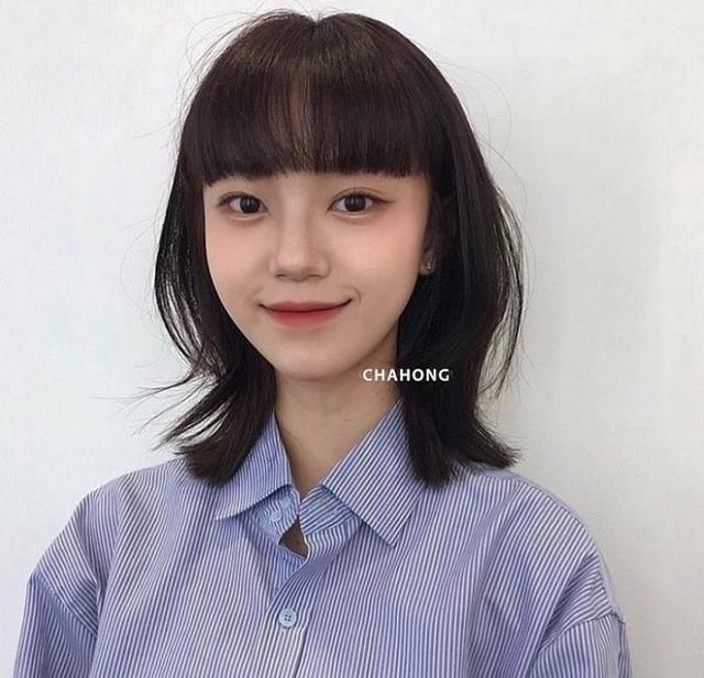 韩式流行发型（2022年流行的齐肩短发）