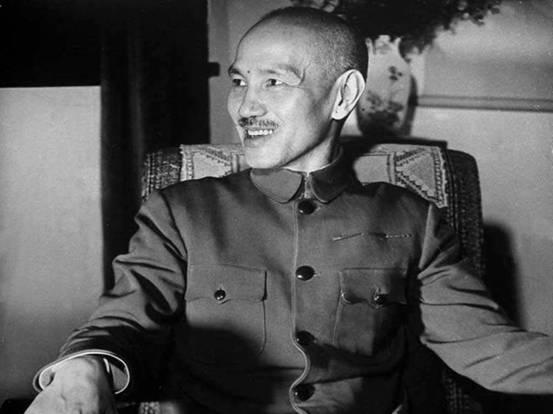 1949年耗时3个月，杨虎城遗体被找到，邓小平要求：换个好棺材