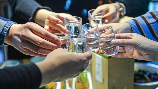 26岁小伙险些罹患肝硬化，“肝胆之父”吴孟超启示养肝要趁早