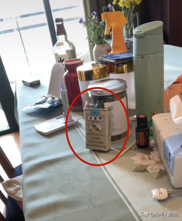 李立群隔离生活遭台媒“嘲笑”！真实情况：有肉有菜还有酒和香烟