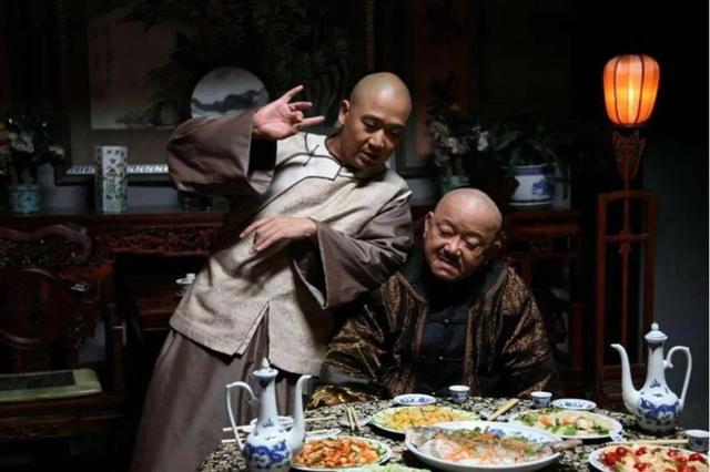 被电视剧强行洗白的纪晓岚，真是一个不畏强权，刚正不阿的好官？