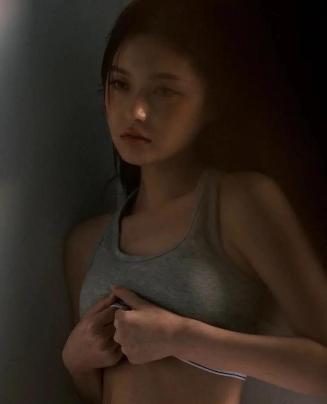 熬过低谷的人，都变得“沉默”了