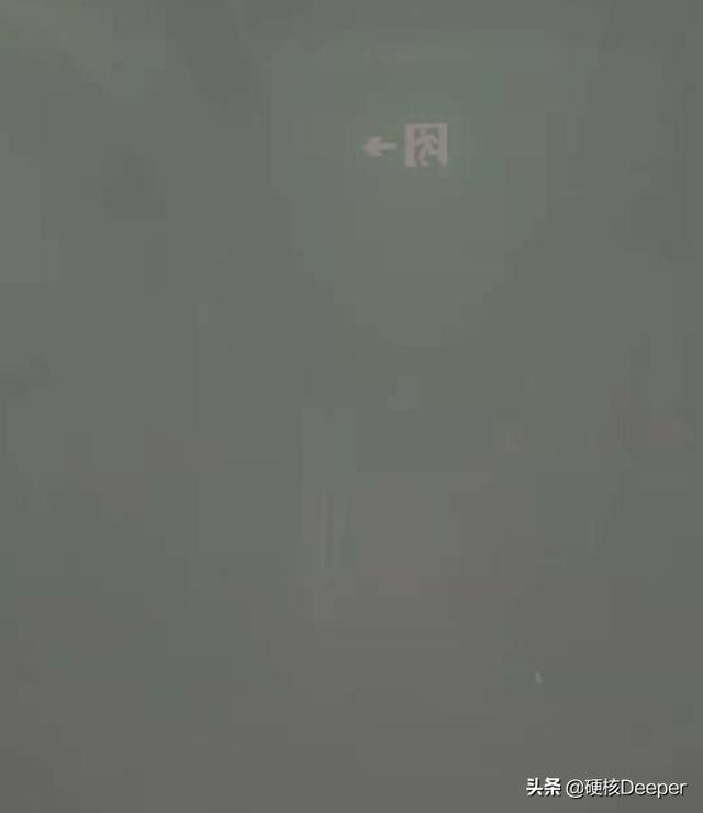 清华大学宿舍着火！学生湿毛巾捂嘴死里逃生，呛烟伤害有多可怕？