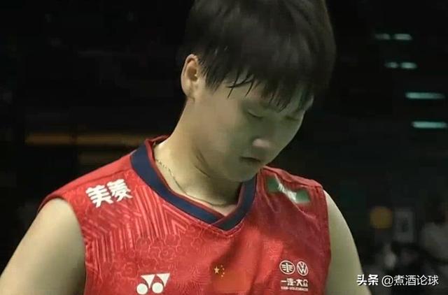 2-0！陈雨菲击败西班牙一单，为国羽先拿一分，挽救3个局点太强势