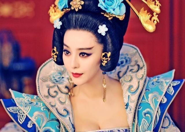 武则天的自我营销：登基称帝三部曲