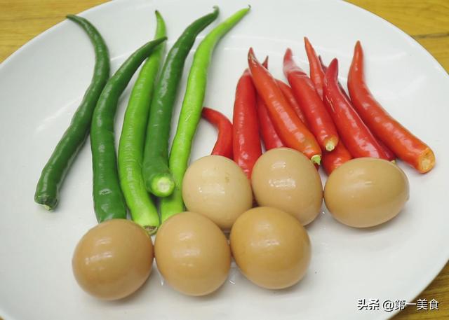 疫情反复，居家囤菜建议选这些，存放时间长，荤素搭配营养高