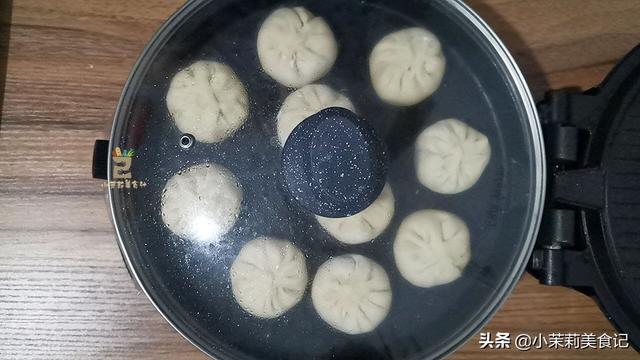 立夏后，阳气易损耗，建议多吃“3红3白1黑”，升阳驱寒轻松度夏