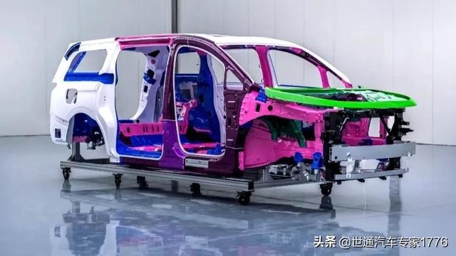 7座38万4座（定制版）60万元起，岚图梦想家，你知道这个价位吗？