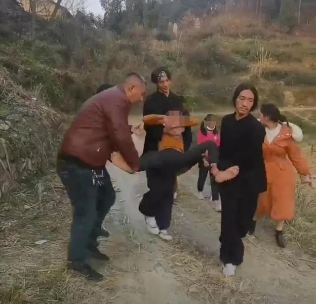 孩子不上学，送到武当山会怎样？还是要谨慎讲方法（本文可收听）