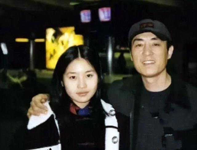 张艺谋女儿张末：我曾怨恨的父亲，一手托起了我的婚姻和事业