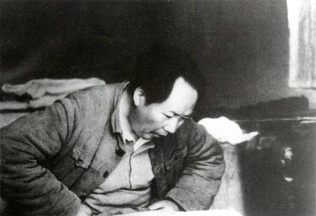 1950年美国女作家逝世，临终前交代：把我的遗产和骨灰都交给朱德