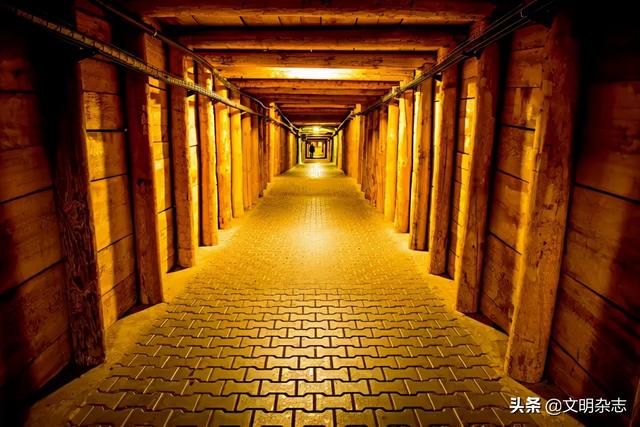 歐洲曆史最爲悠久的鹽礦以及木制教堂：波蘭 • 維利奇卡和博赫尼亞皇家鹽礦以及紮沃爾和思維得尼加的和平教堂