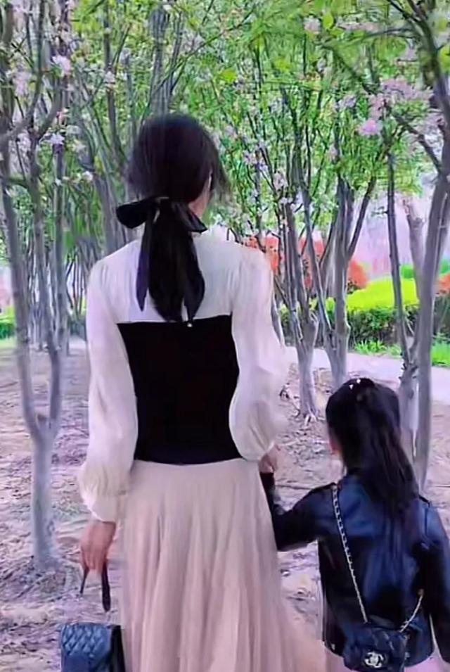 平凡而伟大无私的母爱