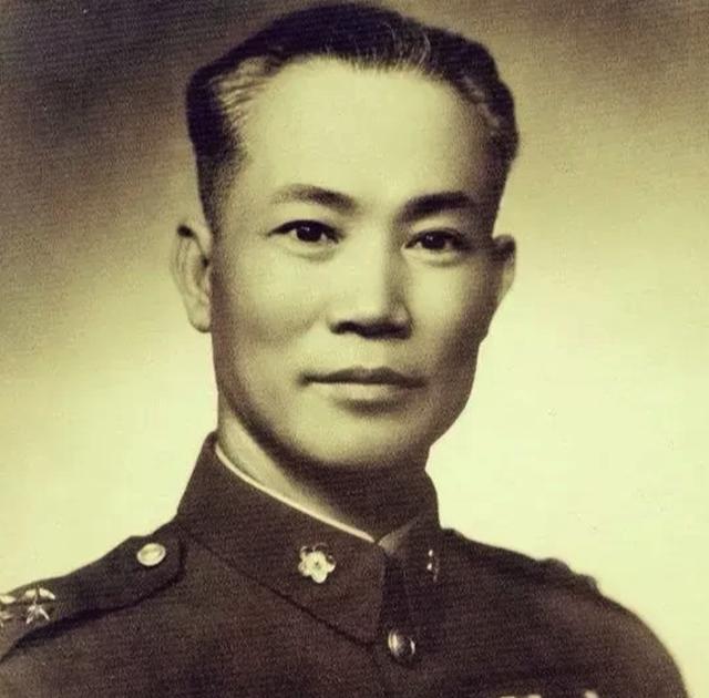 电影南征北战上映时，有人问李仙洲：影片中的李军长是你吗