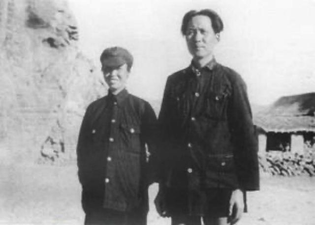 贺子珍从苏联回来，妹妹贺怡向伟人提了个要求，伟人断然拒绝