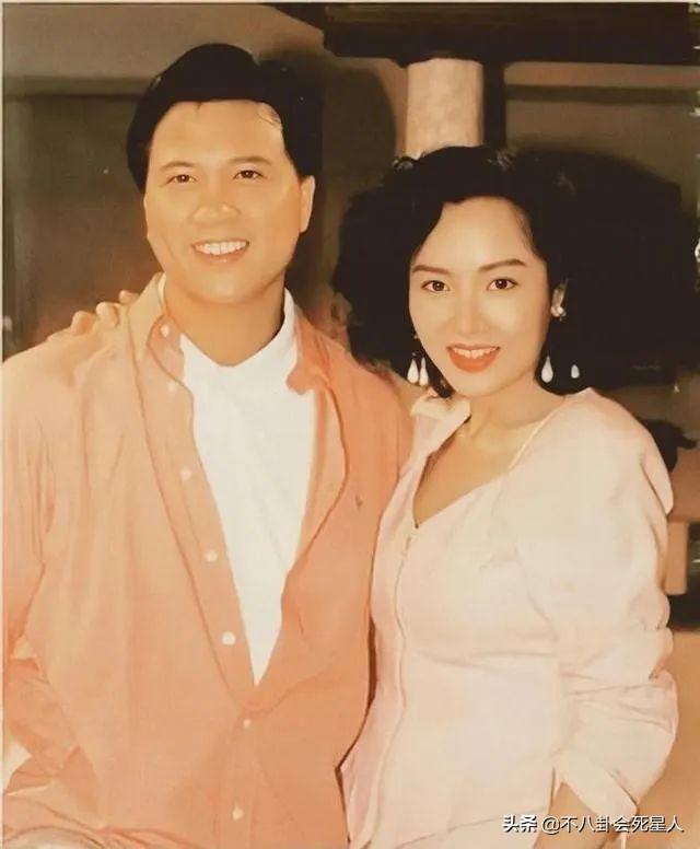 万梓良前妻上海隔离，住5千万豪宅，马伊琍为其女儿剪发