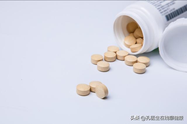 如何服用维生素C、B12、B2和叶酸？餐后服用好还是餐前服用好