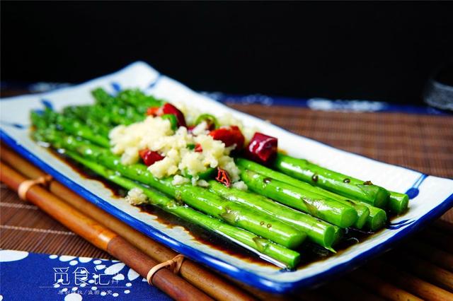 春天，建议中老年人：多吃10种“天然高叶酸”食材，早吃早受益