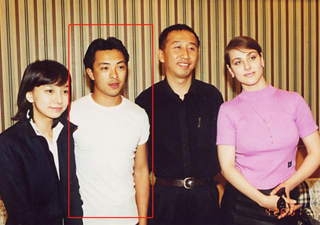 富大龙：与小8岁妻子裸婚，12年无儿无女，生活终究落得一地鸡毛