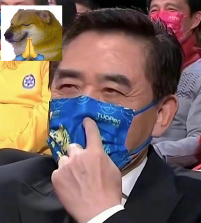 陈宝国戴口罩挖鼻孔，沈腾毛衣穿成买家秀，春晚亮点你看谁？