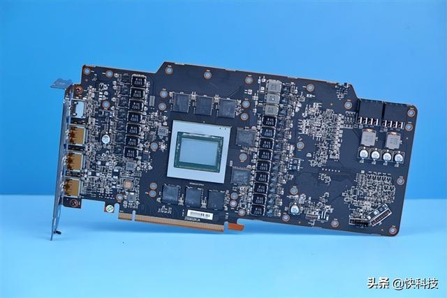 9999元游戏利器！瀚铠RX 6900XT超合金版图赏