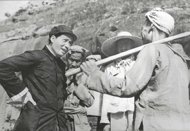 1951年三反运动，毛泽青被当作贪污犯，被逼无奈说：我是主席堂弟