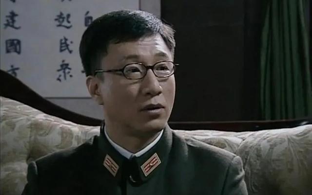 导演:杨东主演:孙红雷/黄磊/张颂文/江一燕期待值:5星终于聊到这部最