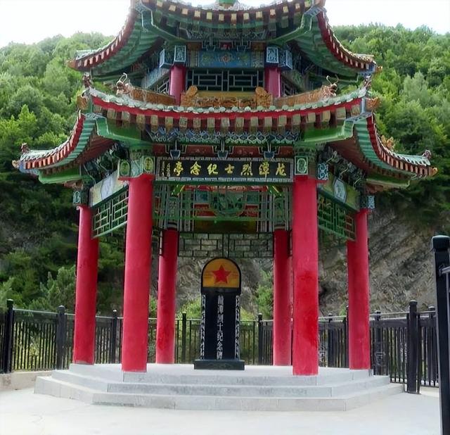 红军师长王光泽：1982年被发现尸骨时，脚上还戴着0.6公斤的脚镣