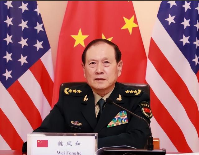 局势紧张时刻，中美防长应约通电话，中方就两国关系提出三点要求