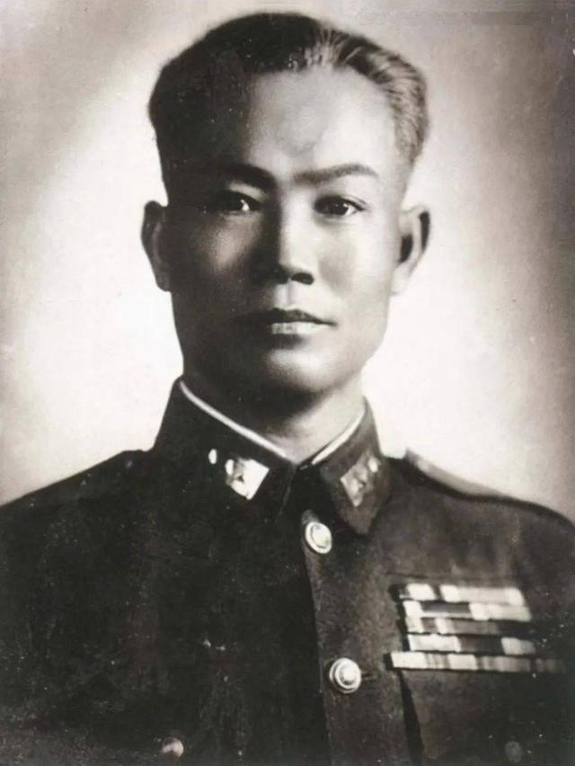 电影南征北战上映时，有人问李仙洲：影片中的李军长是你吗