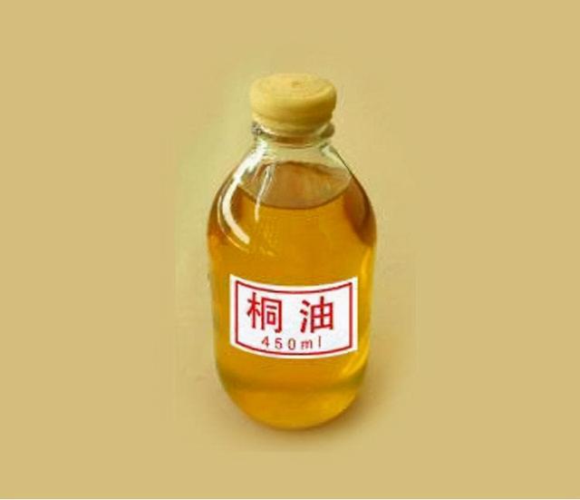 故宮金磚不能沾水，需要用煤油保養，可沒有煤油之前用什麽保養