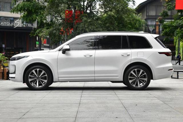 6座布局，续航1080km带快充，理想ONE能成销冠的理由