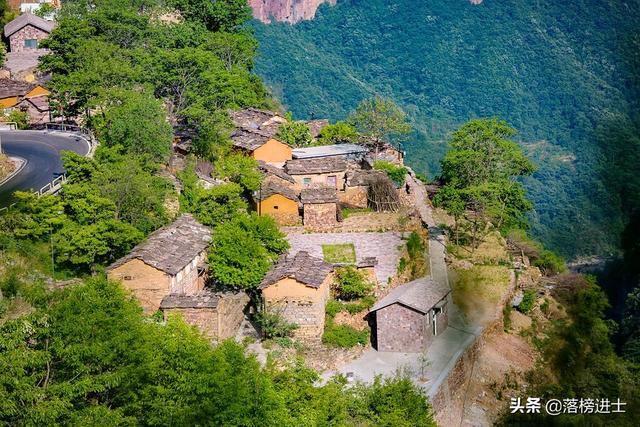 河南坐落在景区中的4座古村，出门便是风景，正是踏青的好去处