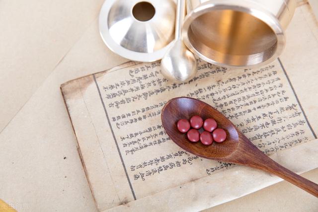 4个中成药，抗凝血、降血脂、改善微循环，多重保护心脑血管健康