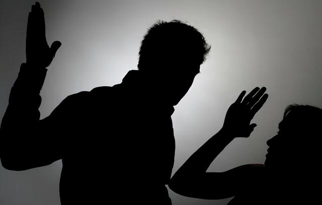 起底湖南黑老大：涉案15亿，曾花两千万策反协警，刀砍欠债哥们