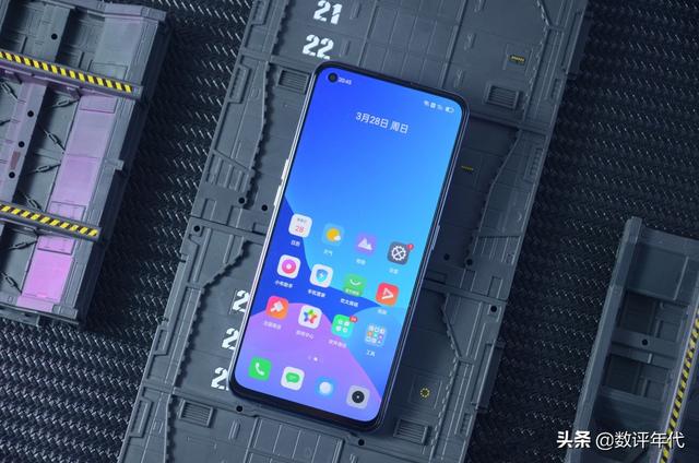 2022销量最好的两款千元手机：高配12GB+256GB，看看你更喜欢哪款