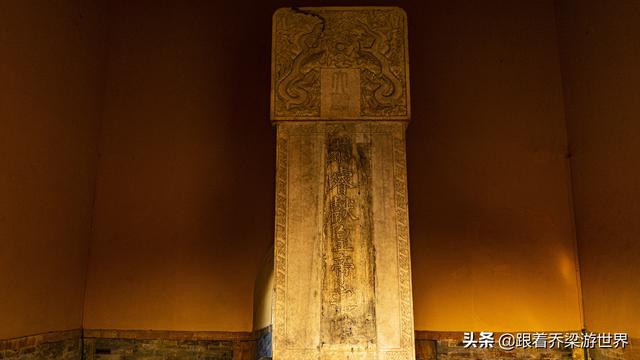 明顯陵，生前爲親王，死後爲皇帝，中南六省唯一，明代最大的皇陵