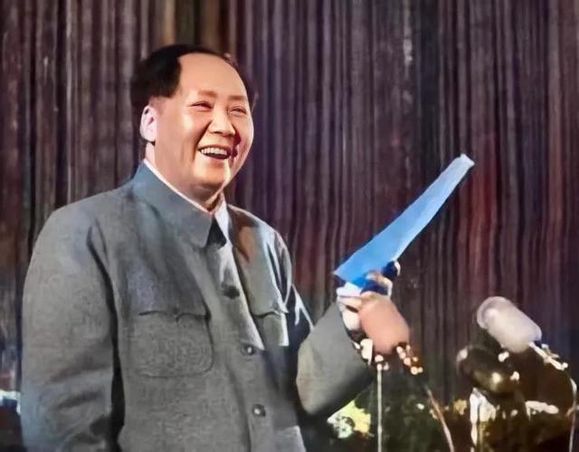 美国为什么打不赢越战？美军：“中国划的红线束缚了我们的手脚”